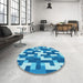 Round Patterned Blue Rug in a Office, pat1490lblu