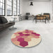 Round Patterned Red Rug in a Office, pat1492brn