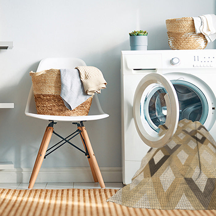 Machine Washable Transitional Khaki Gold Rug in a Washing Machine, wshpat1494brn