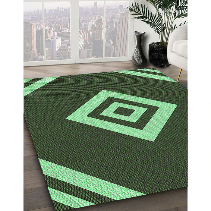 Patterned Dark Forest Green Rug in Family Room, pat1495grn