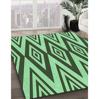 Patterned Medium Forest Green Rug, pat1496grn