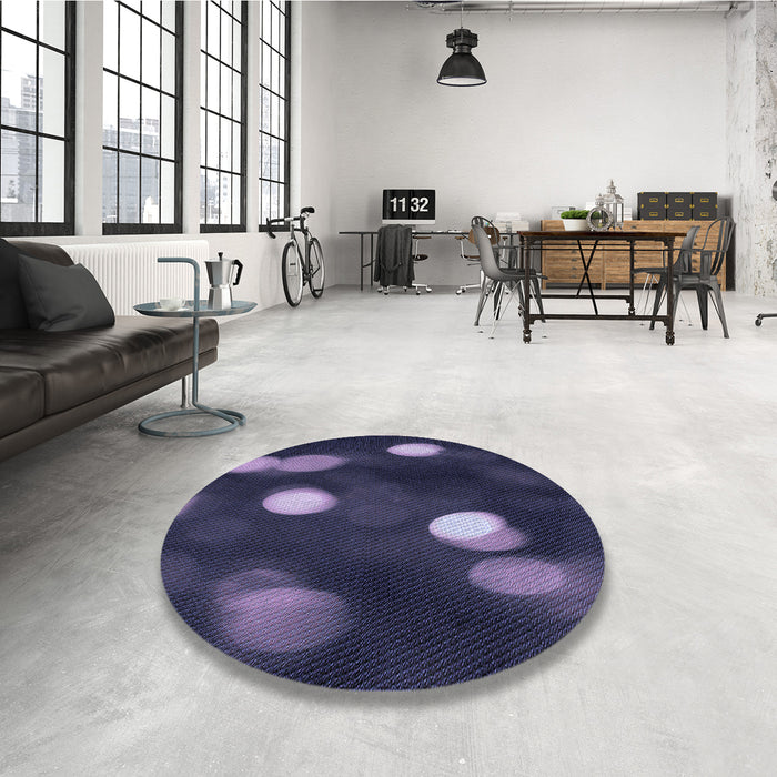 Round Patterned Night Blue Rug in a Office, pat150blu