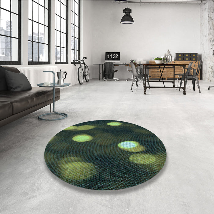 Round Patterned Midnight Gray Rug in a Office, pat150lblu