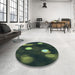 Round Patterned Midnight Gray Rug in a Office, pat150lblu