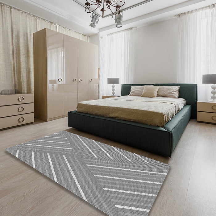 Round Machine Washable Transitional Silver Gray Rug in a Office, wshpat1502gry