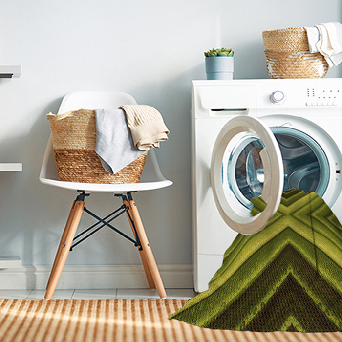 Machine Washable Transitional Pistachio Green Rug in a Washing Machine, wshpat1503org