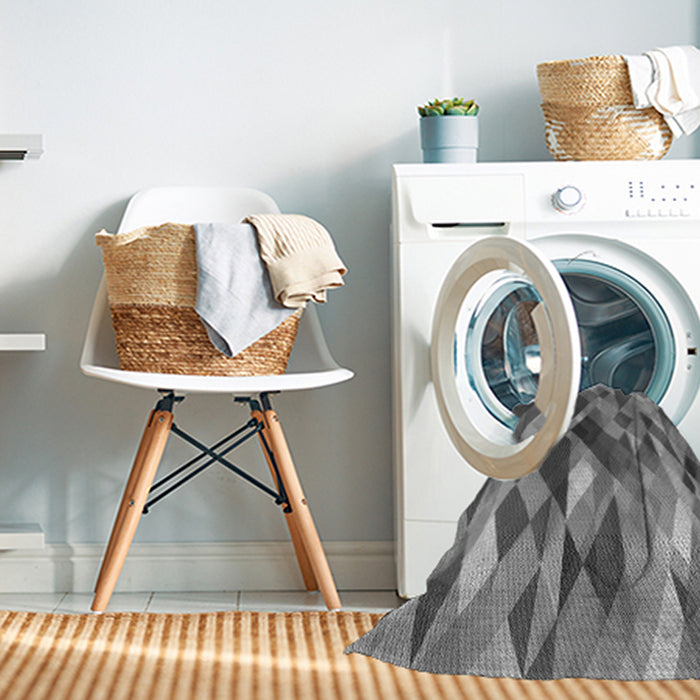 Machine Washable Transitional Grey Gray Rug in a Washing Machine, wshpat1511gry