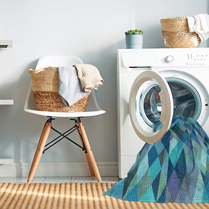 Machine Washable Transitional Blue Rug in a Washing Machine, wshpat1511lblu