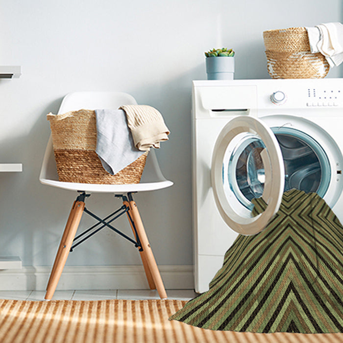 Machine Washable Transitional Chocolate Brown Rug in a Washing Machine, wshpat1513brn