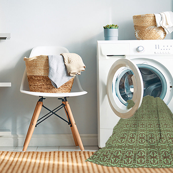 Machine Washable Transitional Red Brown Rug in a Washing Machine, wshpat1518grn