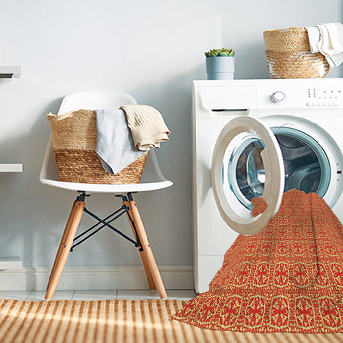 Machine Washable Transitional Saffron Yellow Rug in a Washing Machine, wshpat1518yw