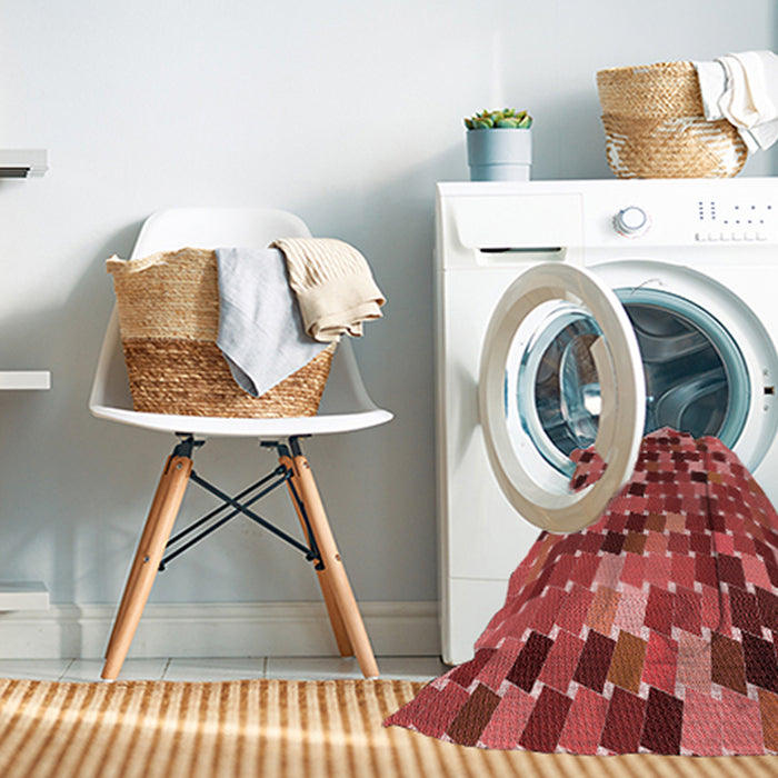 Machine Washable Transitional Red Rug in a Washing Machine, wshpat1521rd