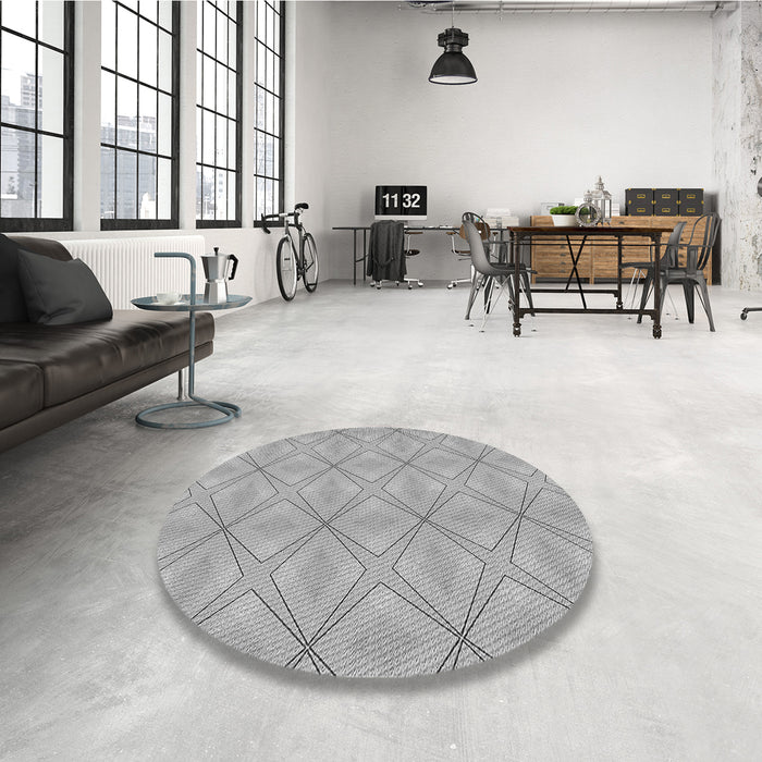 Round Patterned Gray Rug in a Office, pat1523gry