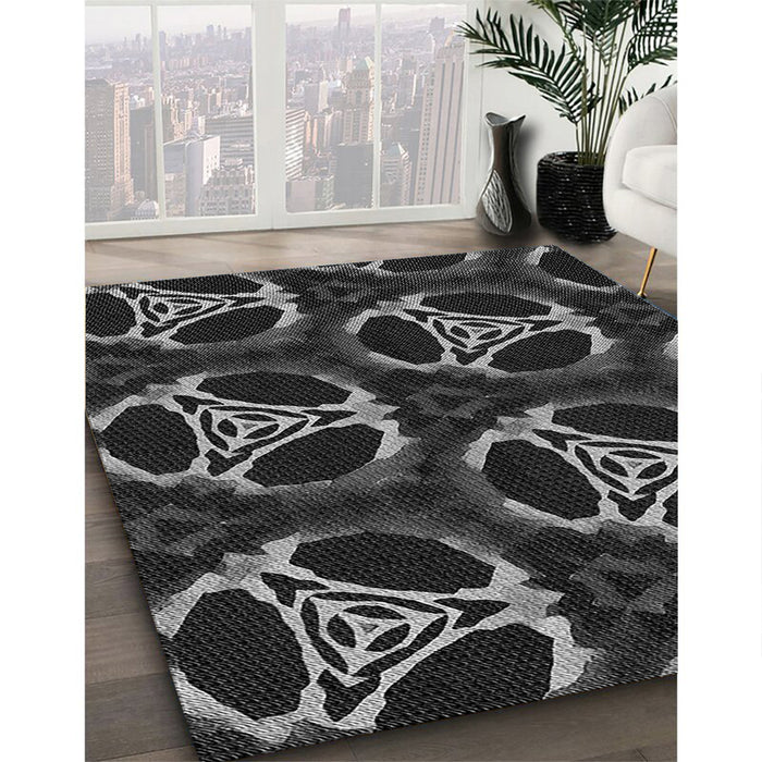 Patterned Midnight Gray Rug in Family Room, pat1526gry