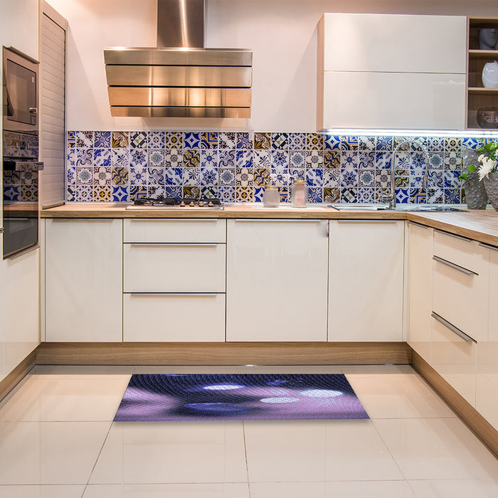 Patterned Medium Purple Rug in a Kitchen, pat153blu