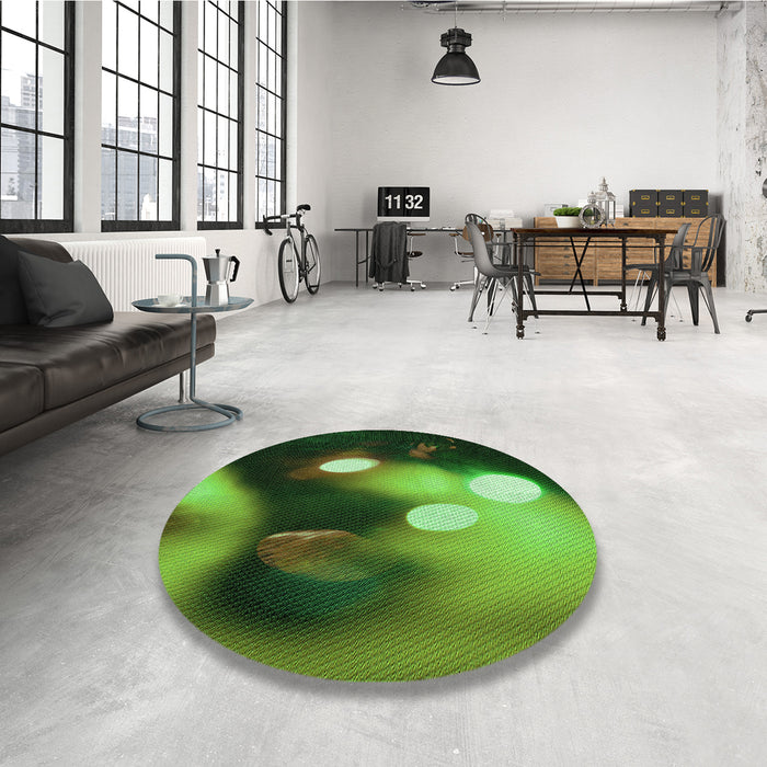 Round Patterned Dark Forest Green Rug in a Office, pat153grn