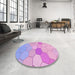 Round Patterned Orchid Purple Rug in a Office, pat1536pur