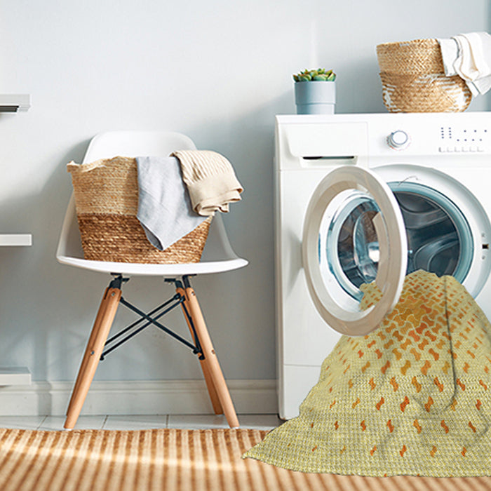 Machine Washable Transitional Sun Yellow Rug in a Washing Machine, wshpat1537yw
