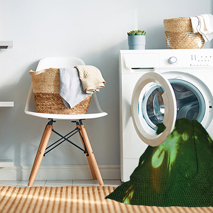Machine Washable Transitional Dark Lime Green Rug in a Washing Machine, wshpat154grn
