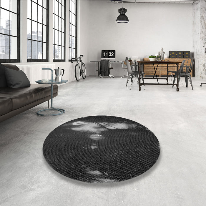 Round Patterned Ash Gray Rug in a Office, pat154gry