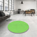 Round Patterned Emerald Green Rug in a Office, pat1541grn