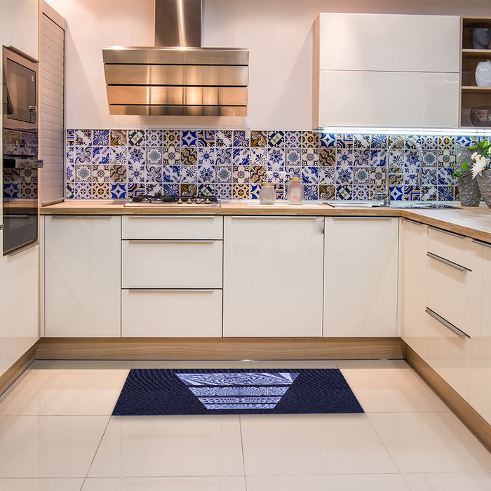 Patterned Night Blue Rug in a Kitchen, pat1545blu