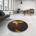 Round Machine Washable Transitional Brown Rug in a Office, wshpat154