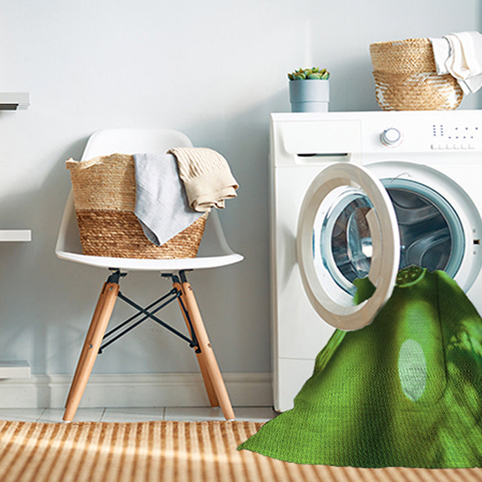 Machine Washable Transitional Dark Forest Green Rug in a Washing Machine, wshpat155grn