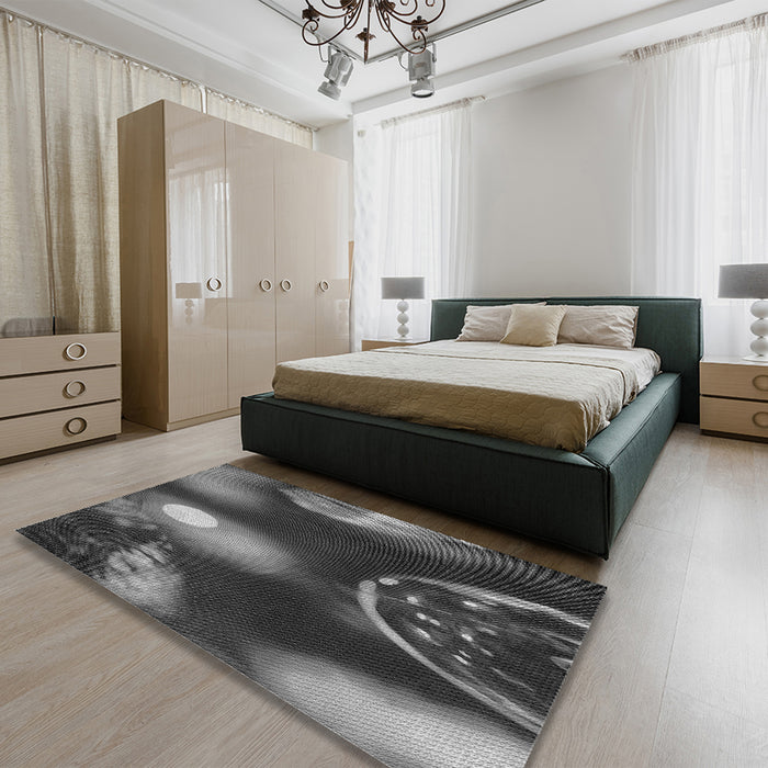 Round Machine Washable Transitional Gray Rug in a Office, wshpat155gry