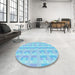 Round Patterned Blue Rug in a Office, pat1555lblu