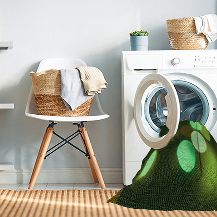 Machine Washable Transitional Dark Lime Green Rug in a Washing Machine, wshpat156grn