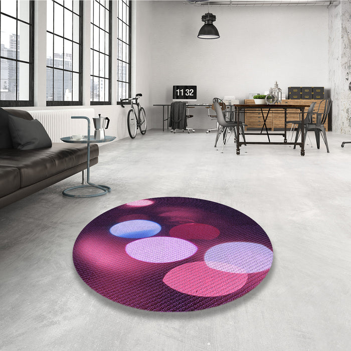 Round Patterned Orchid Purple Rug in a Office, pat156pur