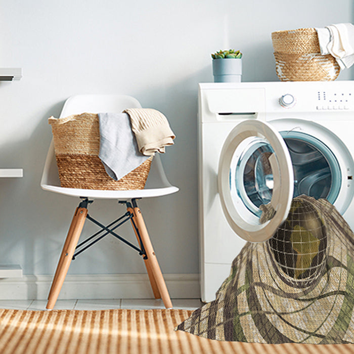 Machine Washable Transitional Dark Brown Rug in a Washing Machine, wshpat1568brn