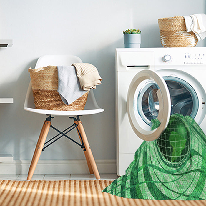 Machine Washable Transitional Green Rug in a Washing Machine, wshpat1568grn