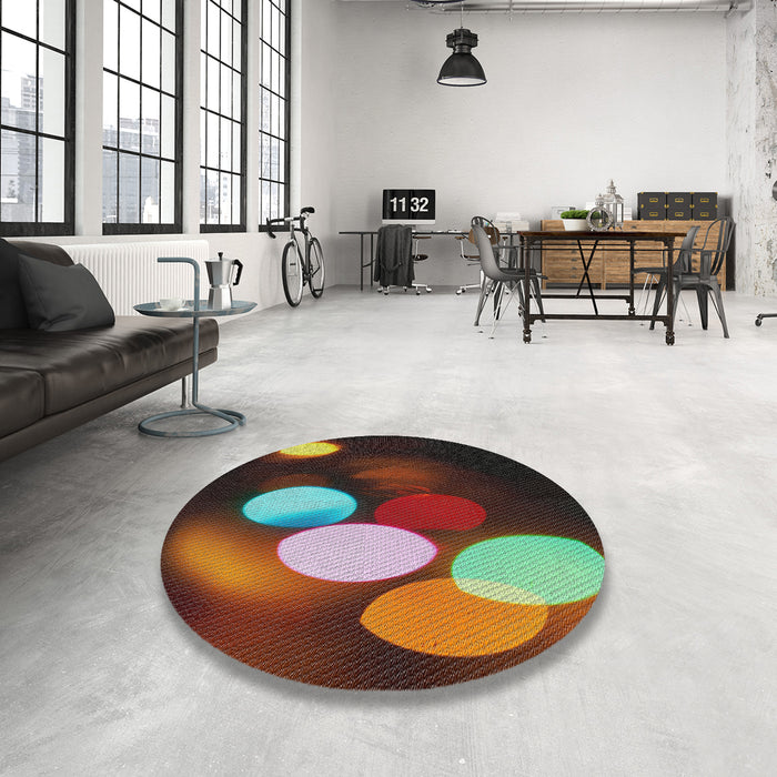 Round Machine Washable Transitional Dark Almond Brown Rug in a Office, wshpat156