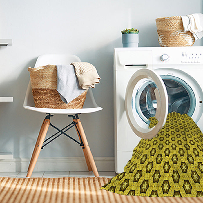 Machine Washable Transitional Golden Yellow Rug in a Washing Machine, wshpat1574yw