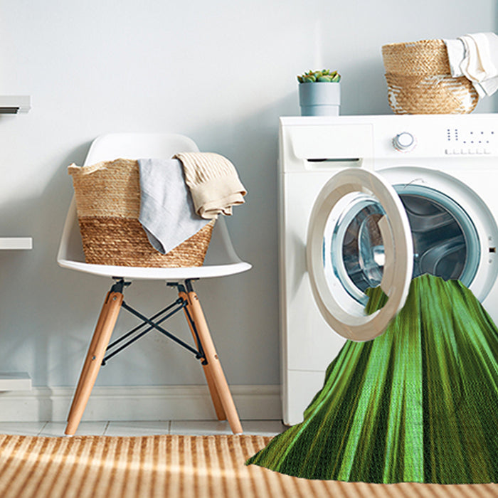 Machine Washable Transitional Dark Forest Green Rug in a Washing Machine, wshpat1579grn