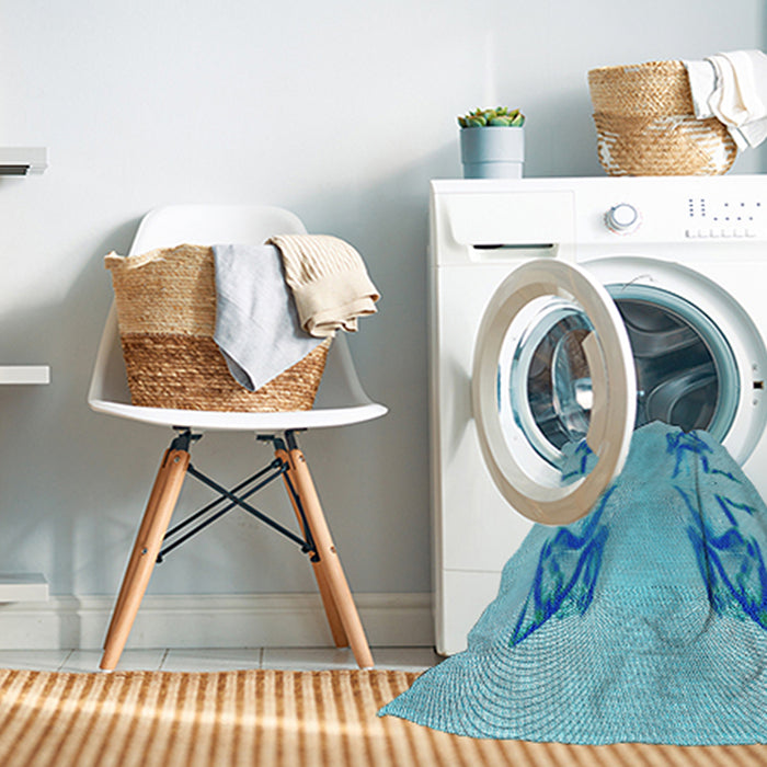 Machine Washable Transitional Blue Rug in a Washing Machine, wshpat158lblu