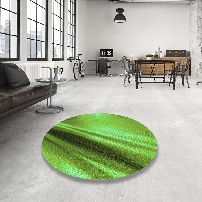 Round Patterned Emerald Green Rug in a Office, pat1581grn