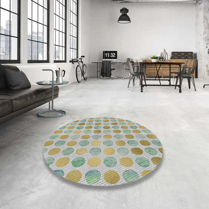 Round Machine Washable Transitional Khaki Green Rug in a Office, wshpat1583