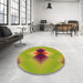 Round Patterned Green Rug in a Office, pat1586org