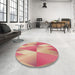 Round Patterned Red Rug in a Office, pat1587brn