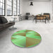 Round Patterned Green Rug in a Office, pat1587grn