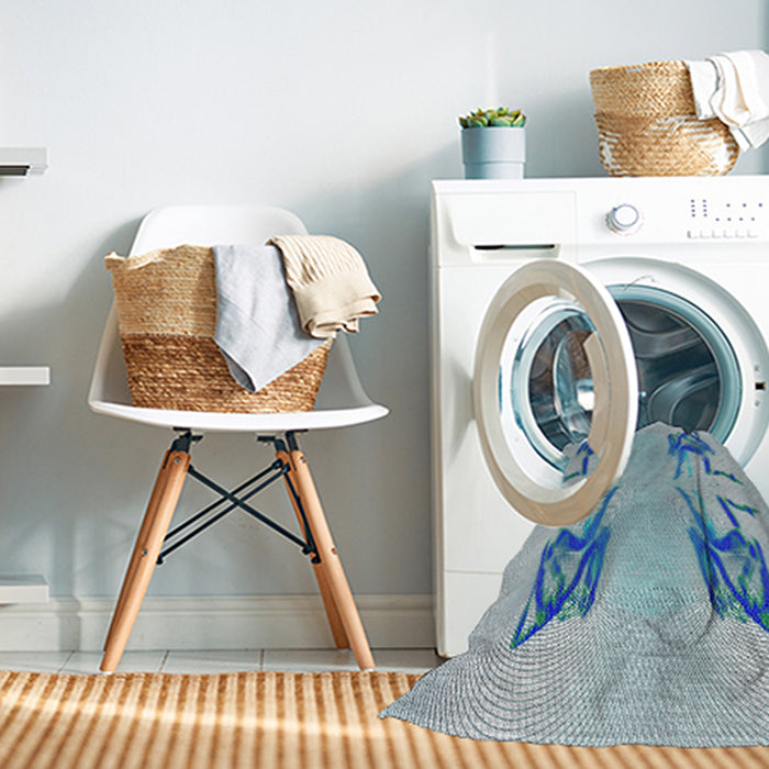 Machine Washable Transitional Steel Blue Rug in a Washing Machine, wshpat158