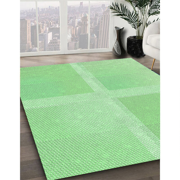 Machine Washable Transitional Green Rug in a Family Room, wshpat1590grn