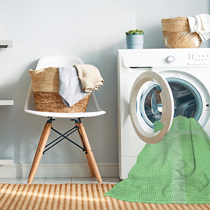 Machine Washable Transitional Green Rug in a Washing Machine, wshpat1590grn