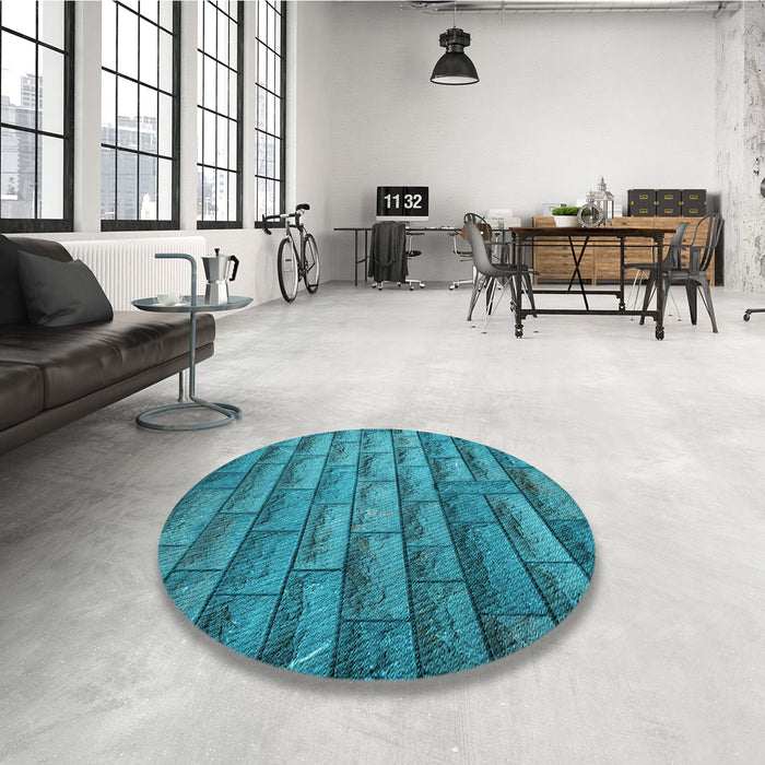 Round Patterned Dark Turquoise Green Rug in a Office, pat1597lblu