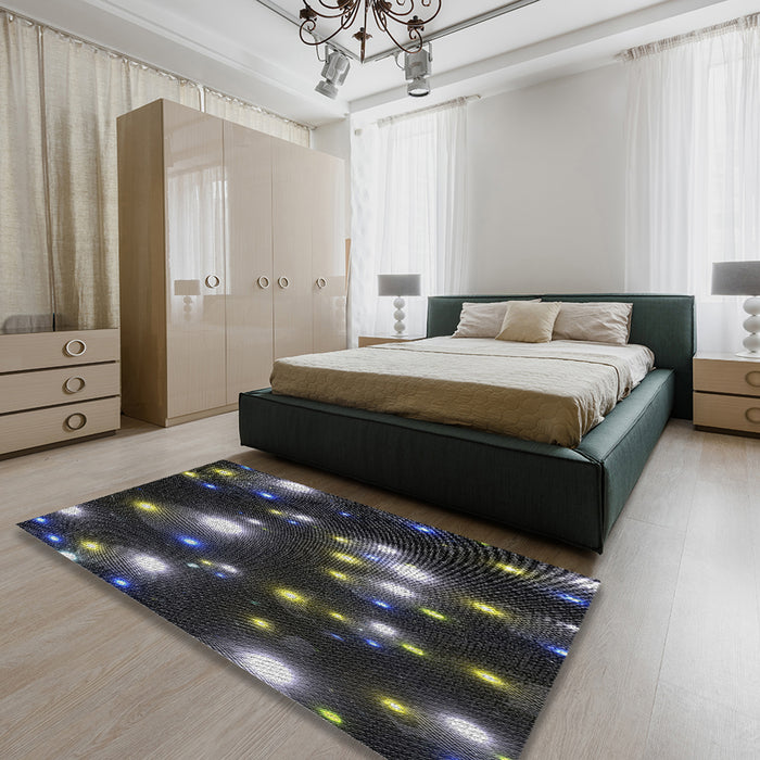 Patterned Mid Gray Novelty Rug in a Bedroom, pat15