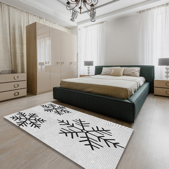 Patterned Gray Rug in a Bedroom, pat160gry