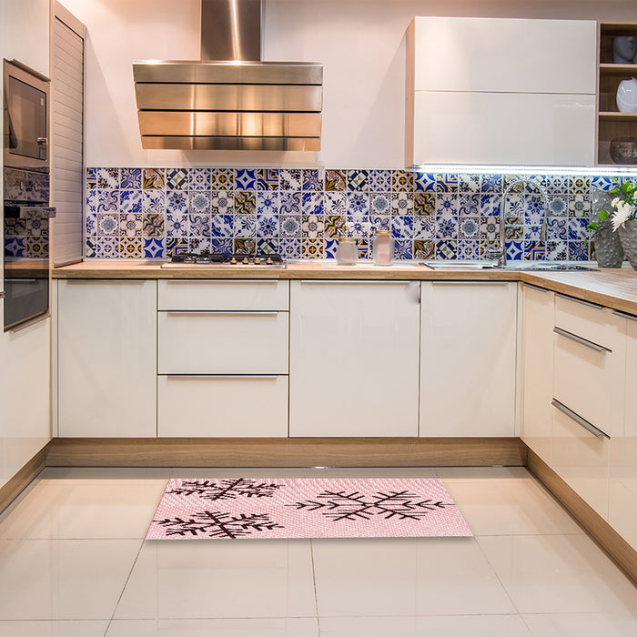 Patterned Pink Rug in a Kitchen, pat160rd